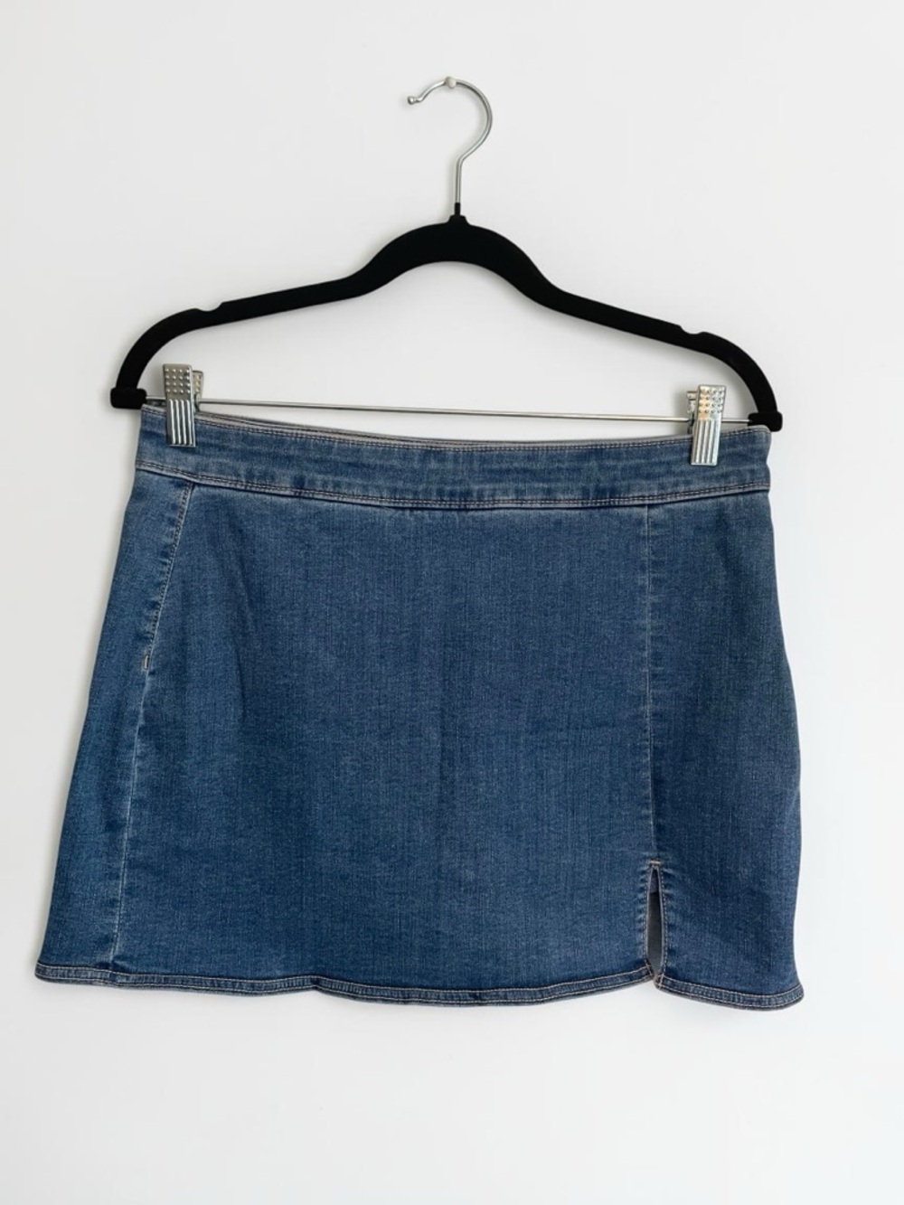 American Eagle| Hi-Rise Denim Mini Skirt sz8